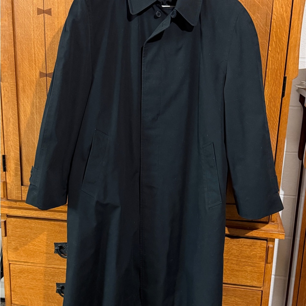 Classic Black Men's London Fog Overcoat XL